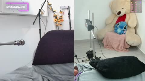 sara velez online show from April 2026 12:58:02 PM