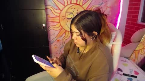 Snapshot of sara_winehouse1 chatting on November 2025 11:38:02 PM 1 online show from November 2025 11:38:02 PM