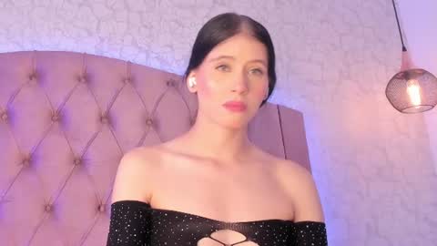 Sara  online show from July 2026 07:17:01 PM