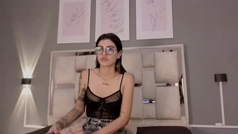 sara online show from November 2025 03:04:01 AM