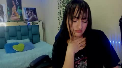 Snapshot of saraa_ramirez chatting on February 2025 02:55:02 PM Sarah Ramirez online show from February 2025 02:55:02 PM