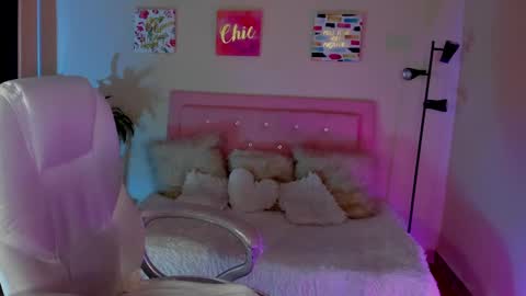 Snapshot of saraa_ramirez chatting on March 2025 02:32:01 AM Sarah Ramirez online show from March 2025 02:32:01 AM