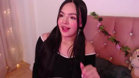 Snapshot of saraa_swett chatting on February 2025 03:16:01 PM online show from February 2025 03:16:01 PM