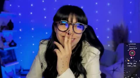 Snapshot of saraadesire chatting on December 2025 02:07:02 AM Sara online show from December 2025 02:07:02 AM