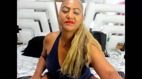 Snapshot of saraajhons chatting on November 2025 08:53:01 PM Sara online show from November 2025 08:53:01 PM