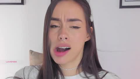 Snapshot of saraarchbould chatting on December 2024 08:44:01 PM Sara online show from December 2024 08:44:01 PM