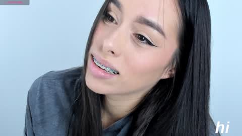 Snapshot of saraarchbould chatting on February 2025 06:27:02 PM Sara online show from February 2025 06:27:02 PM