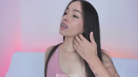 Snapshot of saraarchbould chatting on November 2025 01:25:02 PM Sara online show from November 2025 01:25:02 PM