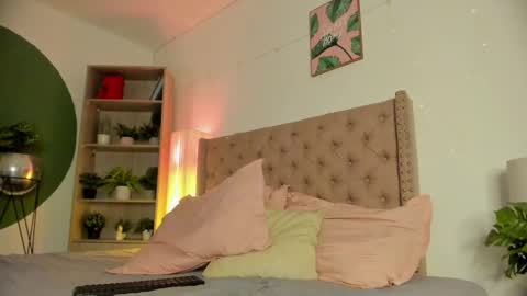 Sarada Parker online show from January 2025 05:12:02 PM