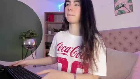 Sarada Parker online show from January 2025 03:32:01 PM