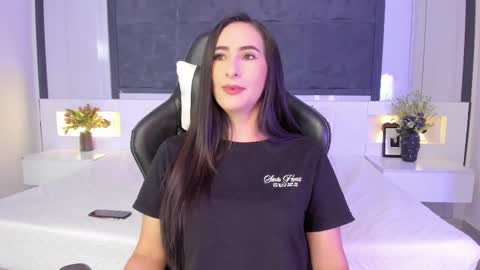  Sara Gomez  online show from September 2025 12:19:01 PM