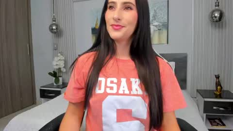 Sara Gomez  online show from May 2026 12:55:02 PM