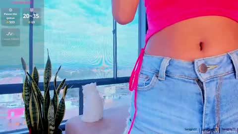 Snapshot of saragrey31 chatting on February 2025 12:48:02 PM Sara Grey online show from February 2025 12:48:02 PM