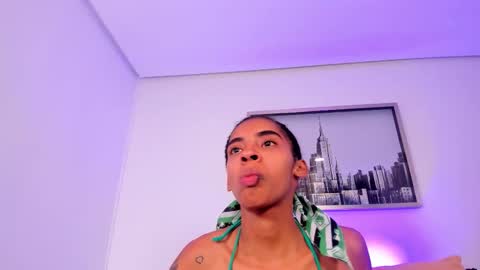 Snapshot of sarah_ashbourne chatting on November 2025 03:59:02 AM sarah_ashbourne online show from November 2025 03:59:02 AM