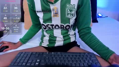 Snapshot of sarah_ashbourne chatting on November 2025 01:49:02 AM sarah_ashbourne online show from November 2025 01:49:02 AM