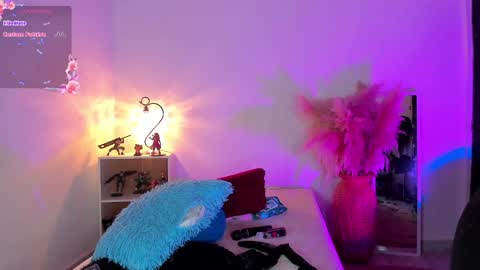 Sarah Valkiria  IG  Sar lanister online show from February 2025 11:34:02 PM