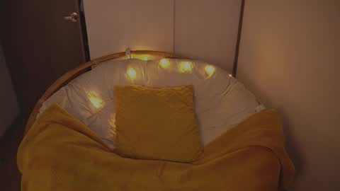 Sarah online show from April 2026 02:09:02 AM