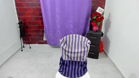 Sarah  online show from February 2025 04:16:02 AM