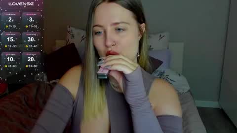 Sarah online show from October 2025 12:21:02 AM