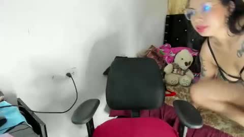 Sarah online show from October 2025 07:51:01 AM