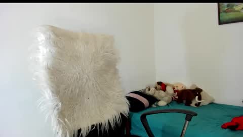 Sarah online show from November 2025 09:01:01 AM