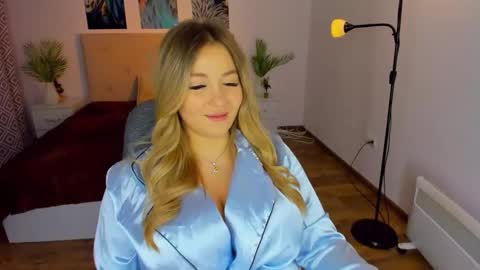 Sarah online show from January 2025 12:10:01 PM