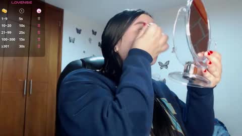 Sarah online show from October 2025 04:09:02 AM