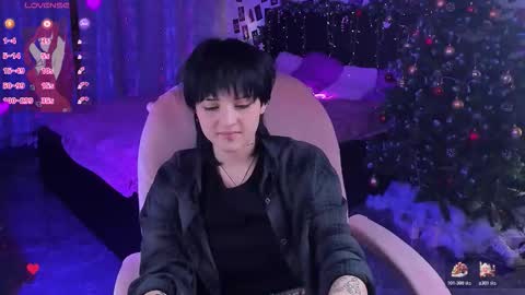 Snapshot of sarahshelby chatting on December 2025 10:31:01 AM Sarah online show from December 2025 10:31:01 AM