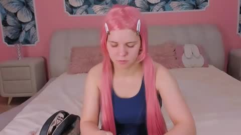 sarahwantslove online show from March 2026 09:20:01 PM