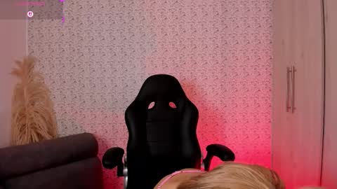 Snapshot of sarajonesxxx chatting on March 2026 02:38:01 PM Sara jones online show from March 2026 02:38:01 PM