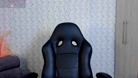 Snapshot of sarajonesxxx chatting on April 2026 06:16:02 PM Sara jones online show from April 2026 06:16:02 PM