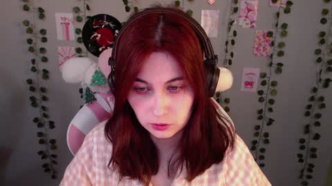 Snapshot of sarakinski chatting on January 2025 01:17:02 PM Sara online show from January 2025 01:17:02 PM