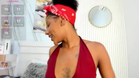 Sara Lewis online show from March 2026 10:09:02 AM