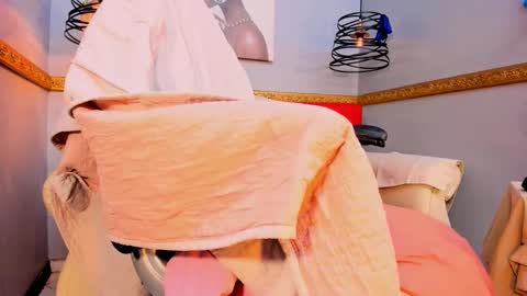 Sara Sofia online show from December 2025 11:34:02 PM