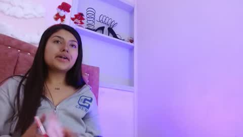 sarastonesx online show from December 2024 07:41:01 AM