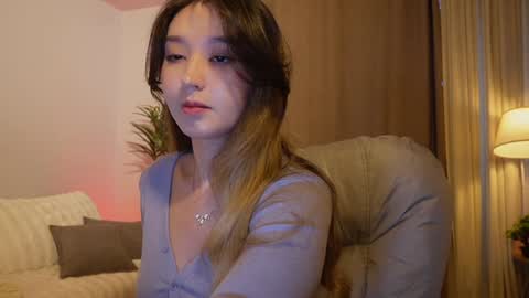 Snapshot of sarasuo chatting on September 2025 01:00:02 PM Shara online show from September 2025 01:00:02 PM