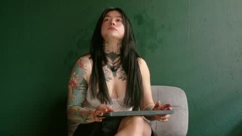 Sara Herrera online show from May 2026 06:46:01 PM