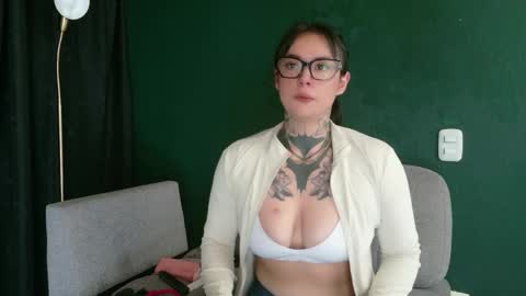Sara Herrera online show from May 2026 07:52:01 PM
