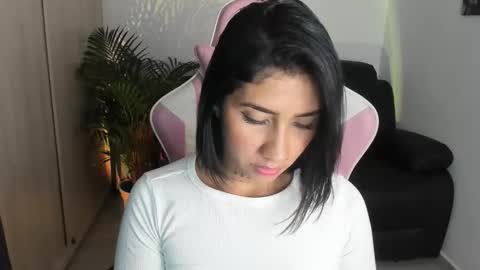 saratukkerr online show from December 2025 04:09:01 AM