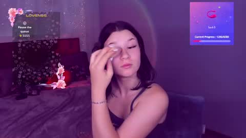 SaraVivid online show from July 2026 06:33:02 AM