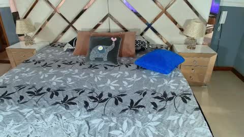 Snapshot of sarawonder69x chatting on December 2024 02:42:02 PM Sara Rivera online show from December 2024 02:42:02 PM