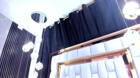 Snapshot of sarayroyse chatting on September 2025 07:30:02 PM Saray online show from September 2025 07:30:02 PM