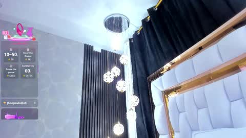 Snapshot of sarayroyse chatting on November 2025 08:20:01 PM Saray online show from November 2025 08:20:01 PM