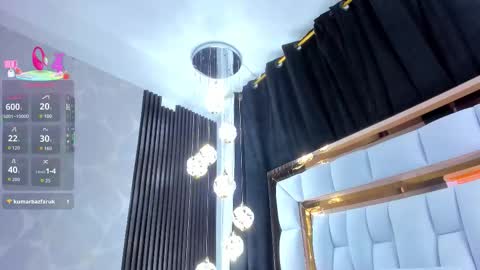 Snapshot of sarayroyse chatting on November 2025 07:16:02 PM Saray online show from November 2025 07:16:02 PM