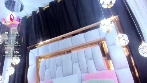 Snapshot of sarayroyse chatting on November 2025 07:16:02 PM Saray online show from November 2025 07:16:02 PM