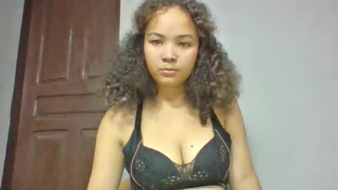 sarhon917962 online show from May 2026 05:43:02 PM