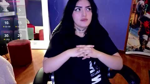 Sari  online show from November 2025 08:52:02 PM