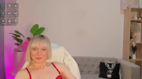 Your Selena 3 online show from March 2026 03:12:01 AM