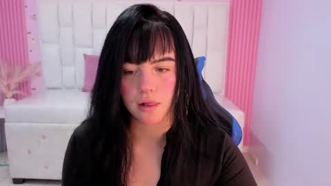 Sara  online show from May 2026 08:06:01 PM