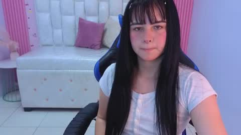 Sara  online show from May 2026 08:06:02 PM